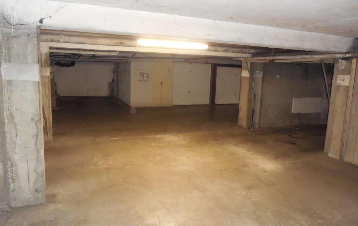 Garage   PERPIGNAN  15 m2 20 000 € 