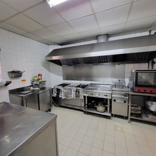  KIOSK TRANSACTIONS : Commerces | PERPIGNAN (66000) | 145 m2 | 190 800 € 