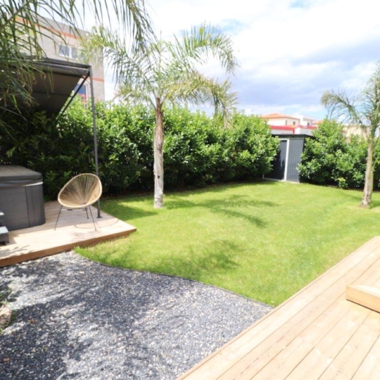  KIOSK TRANSACTIONS : House | VILLELONGUE-DE-LA-SALANQUE (66410) | 122 m2 | 413 000 € 