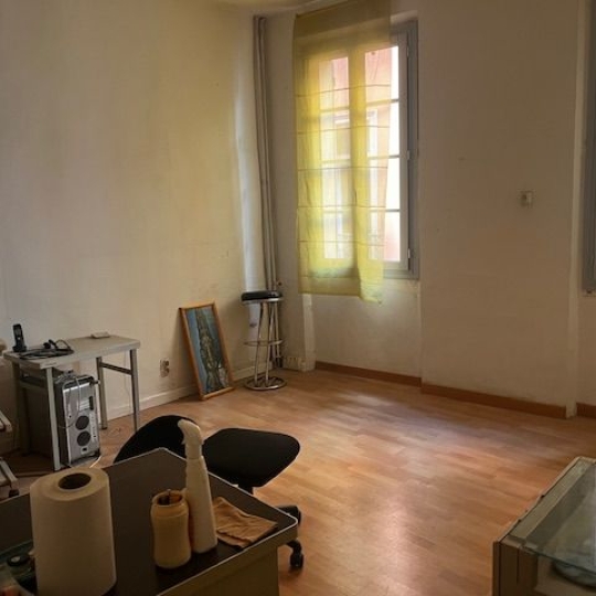  KIOSK TRANSACTIONS : Immeuble | PERPIGNAN (66000) | 140 m2 | 220 000 € 