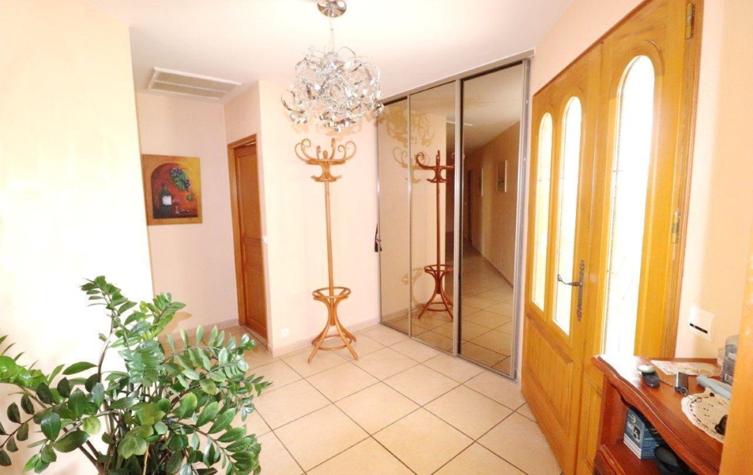 KIOSK TRANSACTIONS : House | LE SOLER (66270) | 292 m2 | 775 000 € 