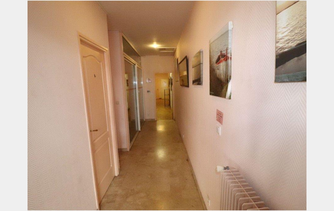 KIOSK TRANSACTIONS : Other | PERPIGNAN (66000) | 174 m2 | 175 000 € 