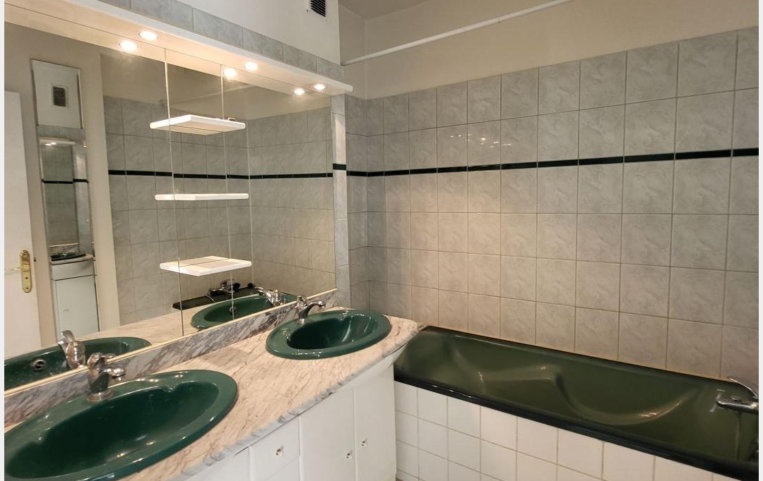 KIOSK TRANSACTIONS : Appartement | PERPIGNAN (66000) | 57 m2 | 81 000 € 