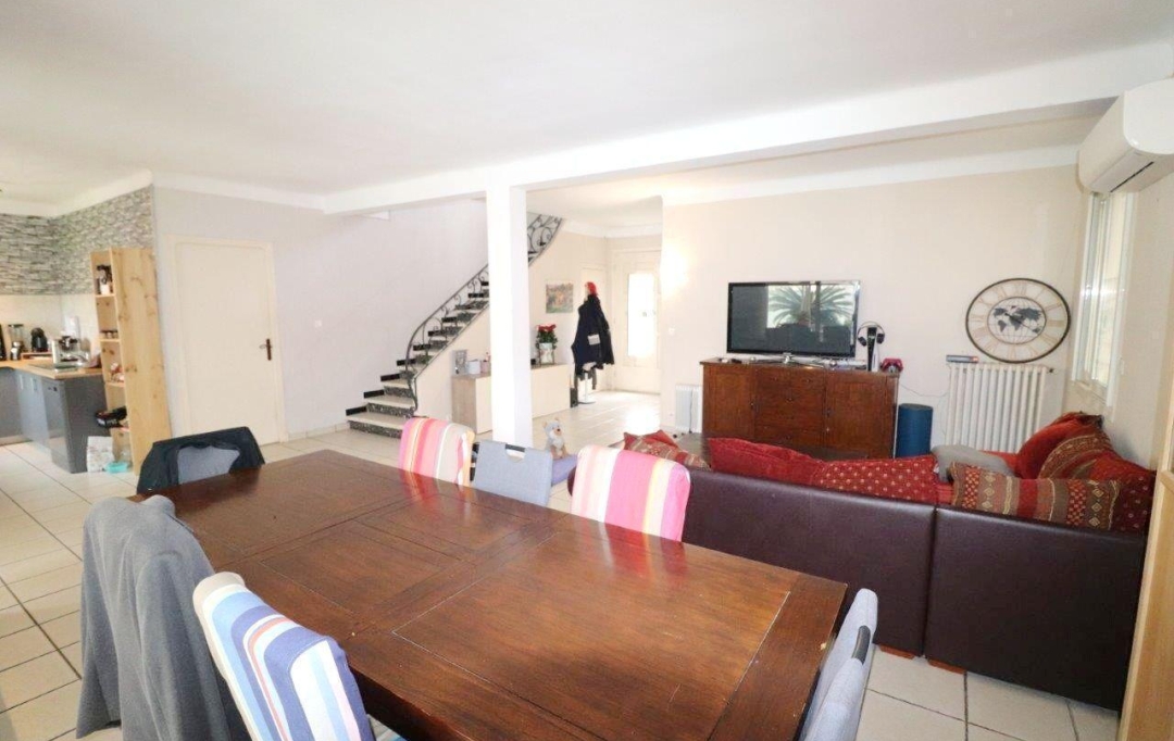 KIOSK TRANSACTIONS : House | BAHO (66540) | 165 m2 | 282 000 € 