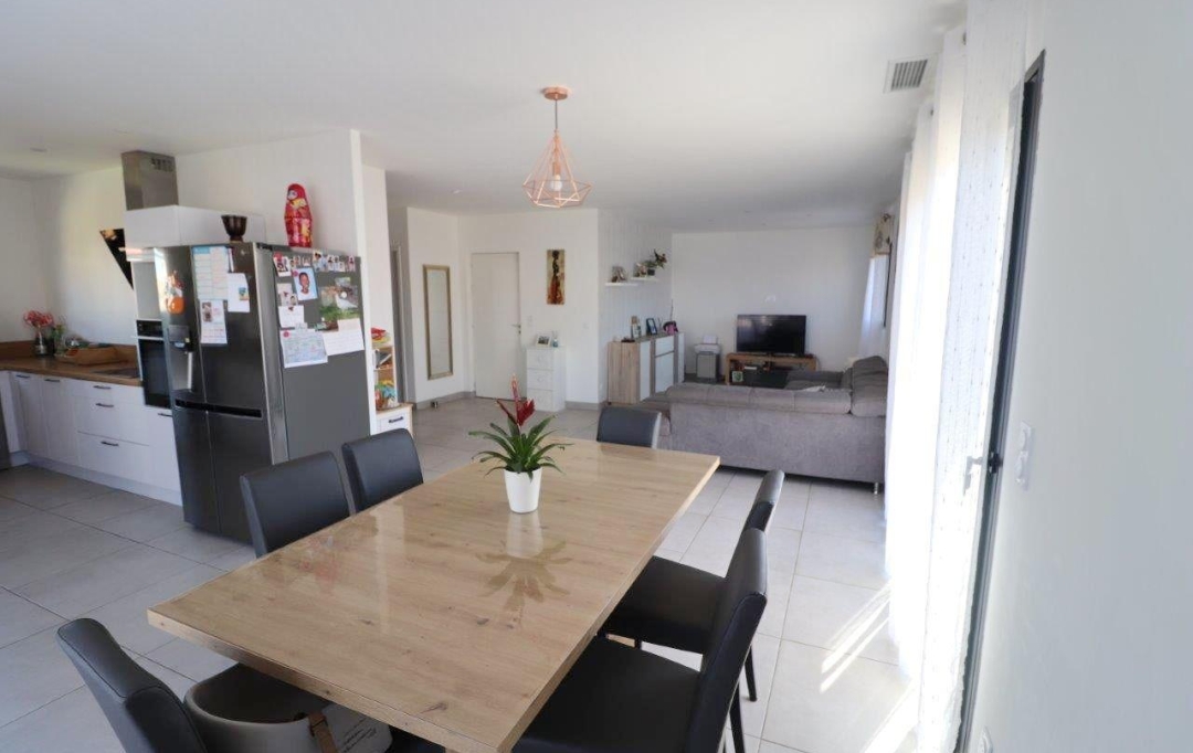 KIOSK TRANSACTIONS : House | VILLELONGUE-DE-LA-SALANQUE (66410) | 110 m2 | 349 000 € 