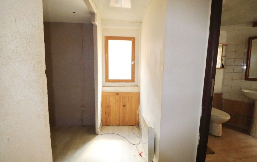 KIOSK TRANSACTIONS : Maison / Villa | ESTAGEL (66310) | 50 m2 | 55 000 € 