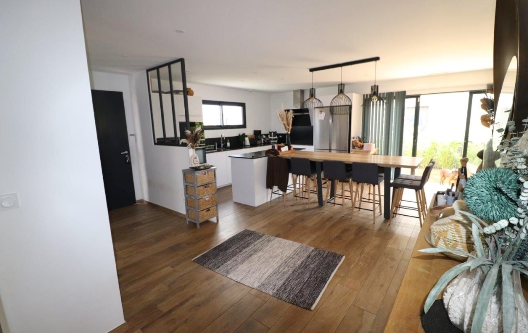 KIOSK TRANSACTIONS : House | VILLELONGUE-DE-LA-SALANQUE (66410) | 122 m2 | 413 000 € 
