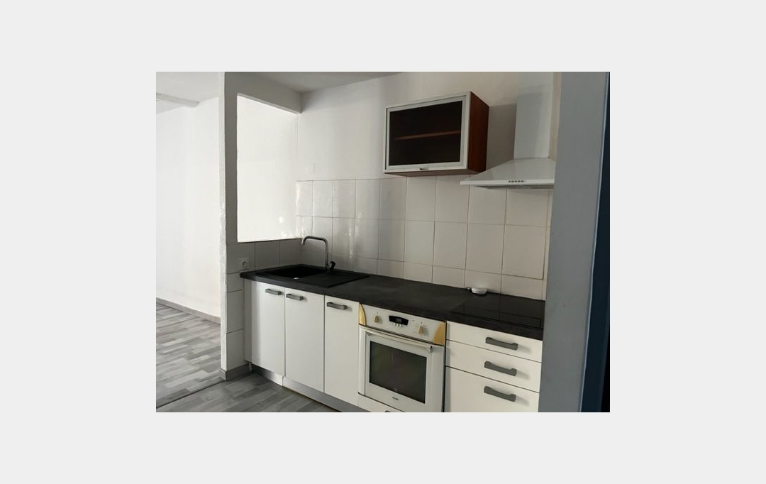 KIOSK TRANSACTIONS : Immeuble | PERPIGNAN (66000) | 115 m2 | 220 000 € 