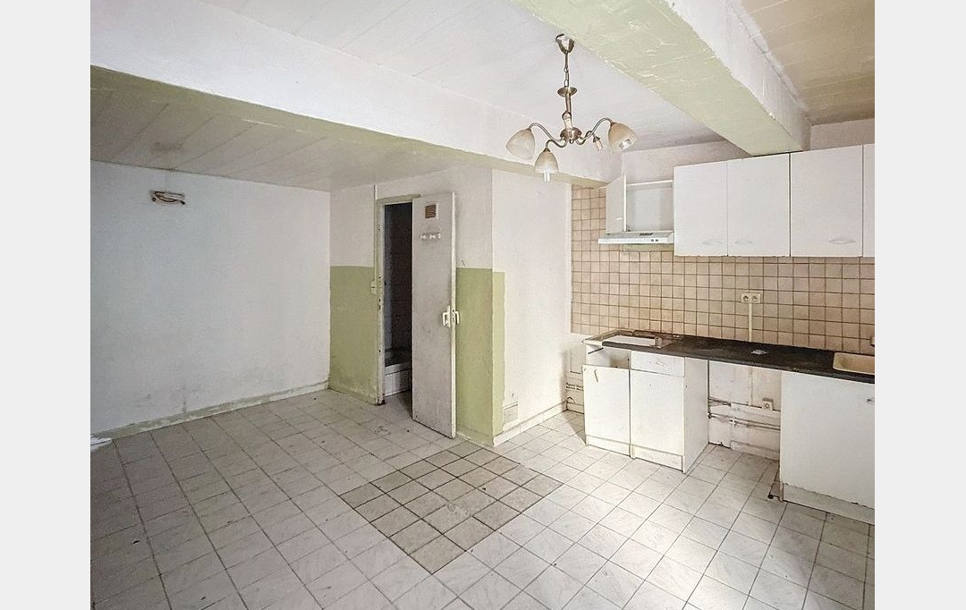 KIOSK TRANSACTIONS : Immeuble | PERPIGNAN (66000) | 180 m2 | 138 000 € 