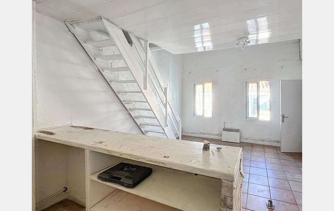 KIOSK TRANSACTIONS : Immeuble | PERPIGNAN (66000) | 180 m2 | 138 000 € 