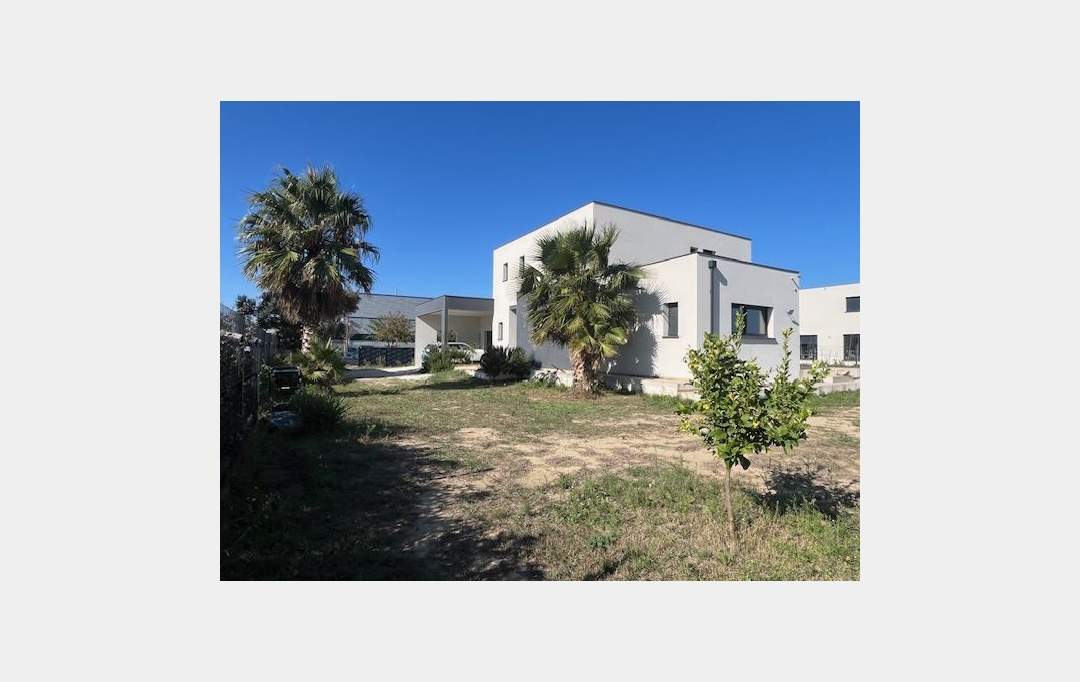 KIOSK TRANSACTIONS : Maison / Villa | TORREILLES (66440) | 260 m2 | 672 000 € 
