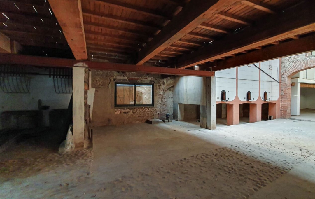 KIOSK TRANSACTIONS : Domain / Estate | VILLENEUVE-LA-RIVIERE (66610) | 1 000 m2 | 955 000 € 