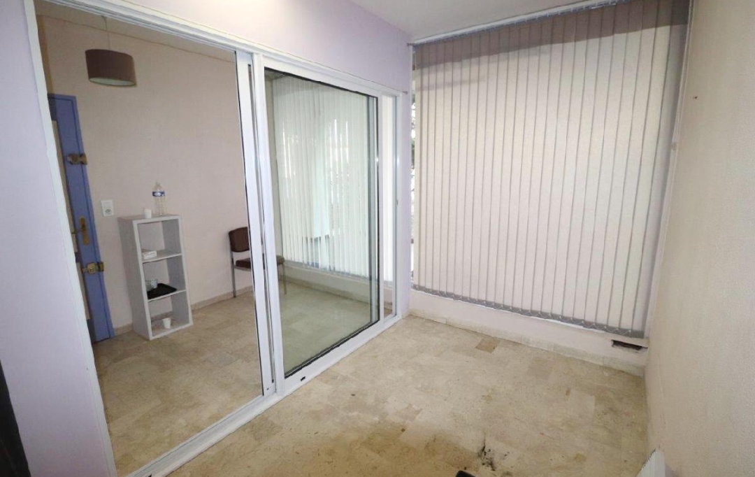 KIOSK TRANSACTIONS : Local / Bureau | PERPIGNAN (66000) | 174 m2 | 145 000 € 