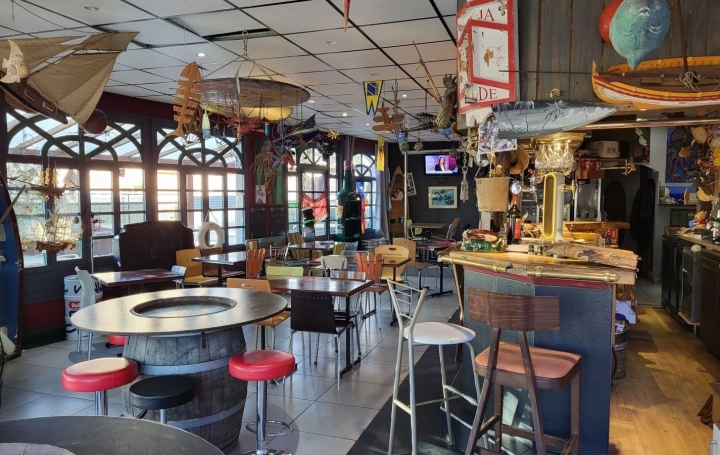  SUD MEDITERRANEE IMMOBILIER Commerces | PERPIGNAN (66000) | 145 m2 | 190 800 € 
