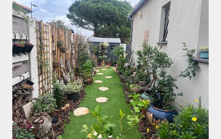 Maison SAINT-ESTEVE 90 m2 328 600 € Maison SAINT-ESTEVE 90 m2 328 600 €